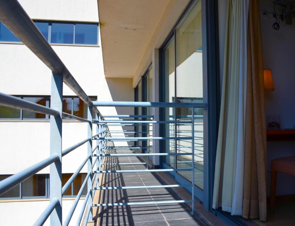 Двухместный (Двухместный номер с 2 отдельными кроватями и балконом) отеля Hotel Jose Alberto, Визеу