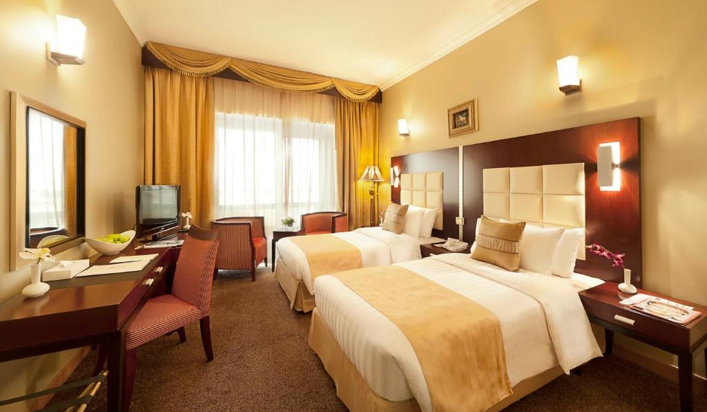 Двухместный (Стандартный двухместный номер с 1 кроватью или 2 отдельными кроватями) отеля Sun & Sands Sea View Hotel, Дубай