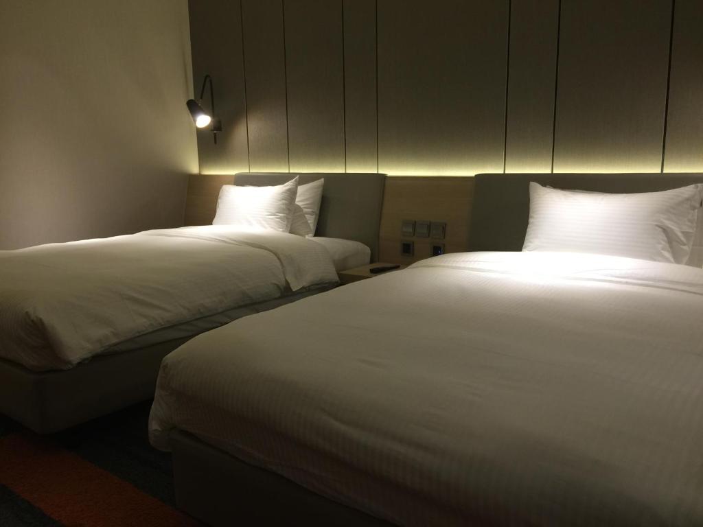 Двухместный (Double Room (6 hours) with Meals) отеля Aerotel Transit Hotel, Terminal 1, Сингапур (город)