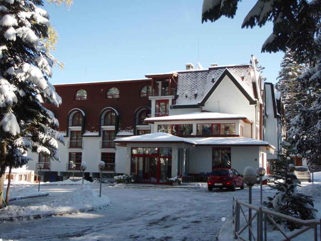 Отель Saint George Borovets Hotel, Боровец