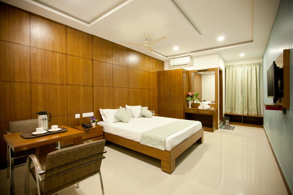 Двухместный (Представительский двухместный номер с 1 кроватью) отеля Shoba Residency, Бангалор