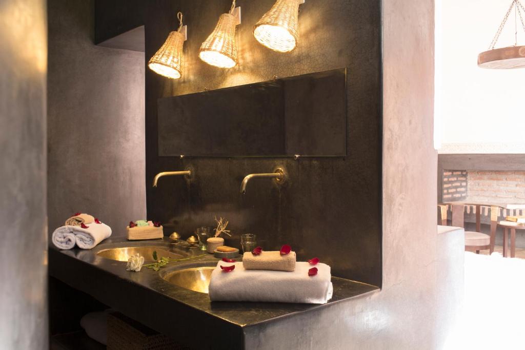 Двухместный (Улучшенный двухместный номер с 1 кроватью), Riad-Assala