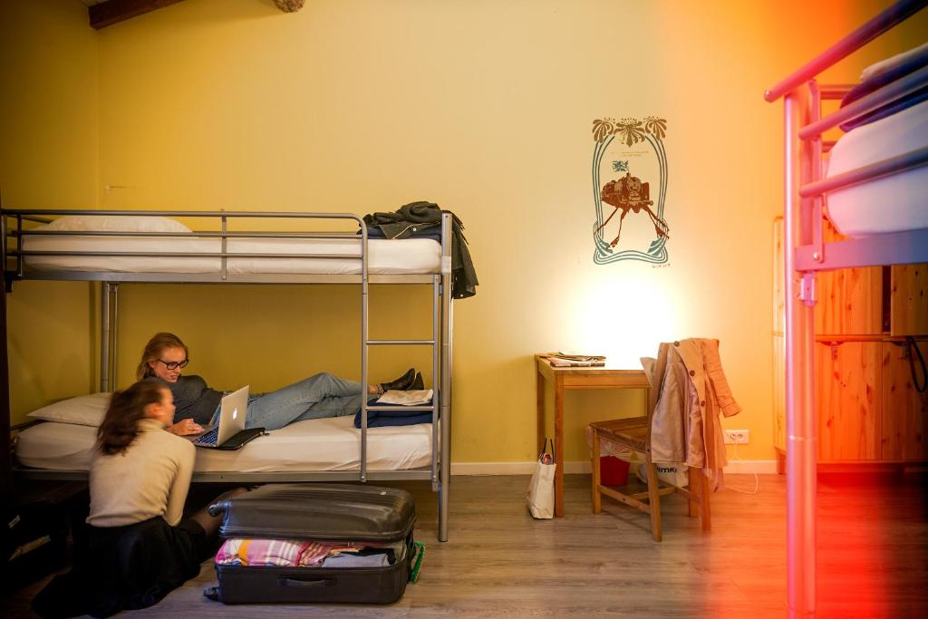 Номер (Кровать в общем номере для женщин с 4 кроватями) хостела Hostel Vertigo Vieux-Port, Марсель