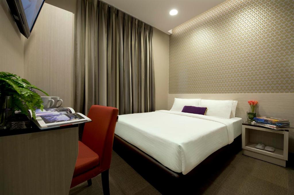 Двухместный (Улучшенный двухместный номер с 1 кроватью) отеля V Hotel Bencoolen, Сингапур (город)