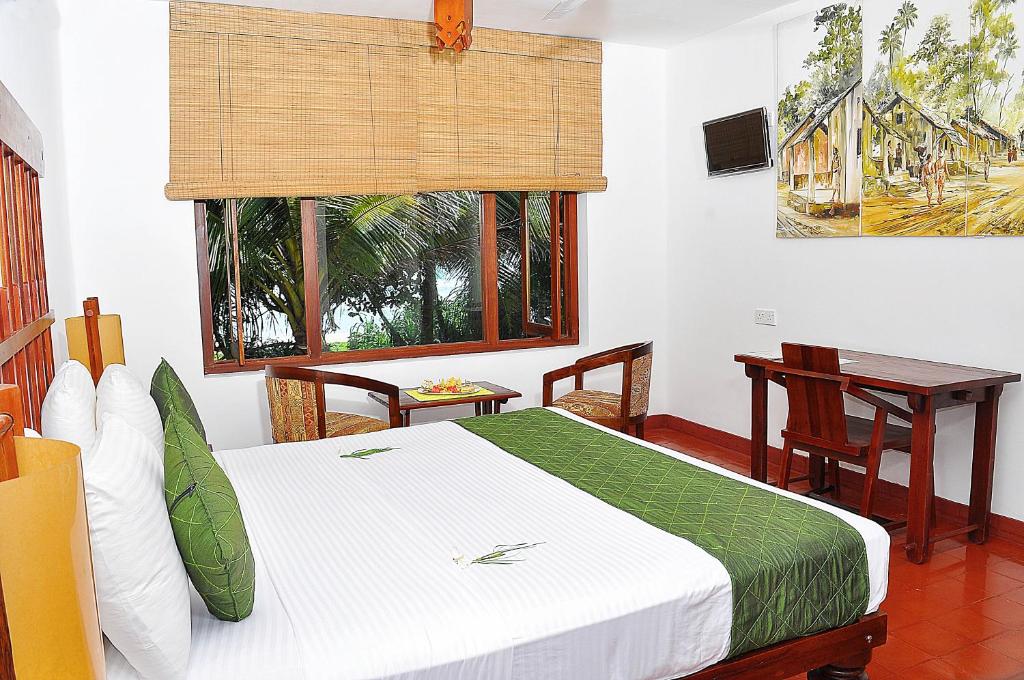 Двухместный (Двухместный номер Делюкс с 1 кроватью или 2 отдельными кроватями) отеля Koggala Beach Hotel, Коггала