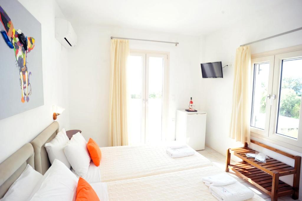 Двухместный (Двухместный номер с 1 кроватью или 2 отдельными кроватями) апарт-отеля Medusa Beach Resort & Suites, Плака (Эгейские острова), Эгейские острова