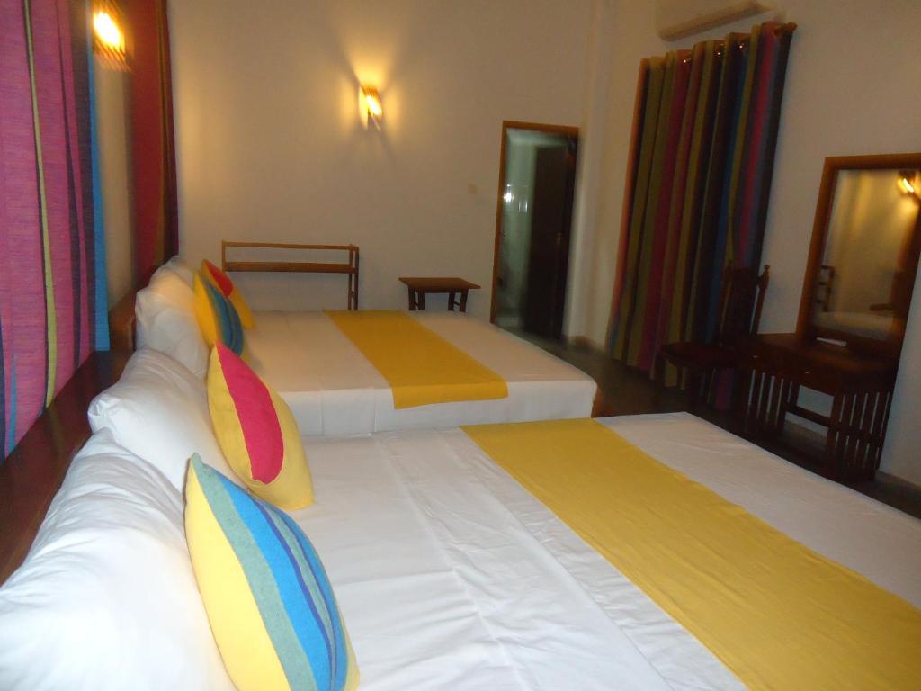 Четырехместный (Четырехместный номер), Santori