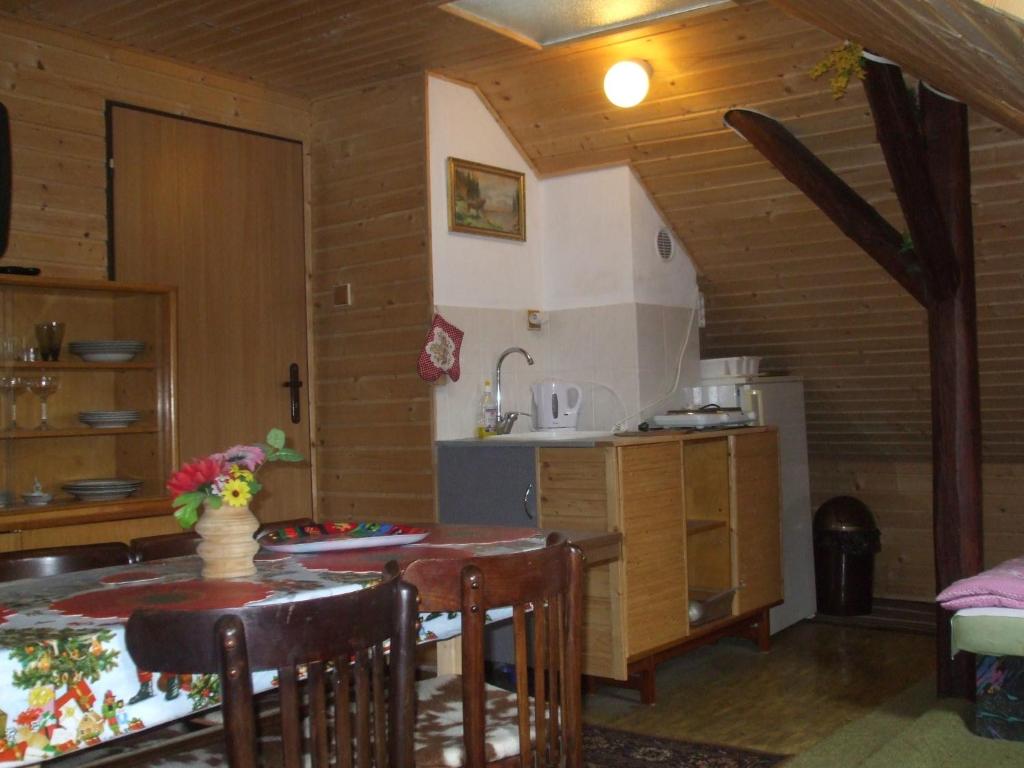 Двухместный (Двухместный номер с 1 кроватью или 2 отдельными кроватями) гостевого дома Holiday House Mirika, Липтовски-Микулаш