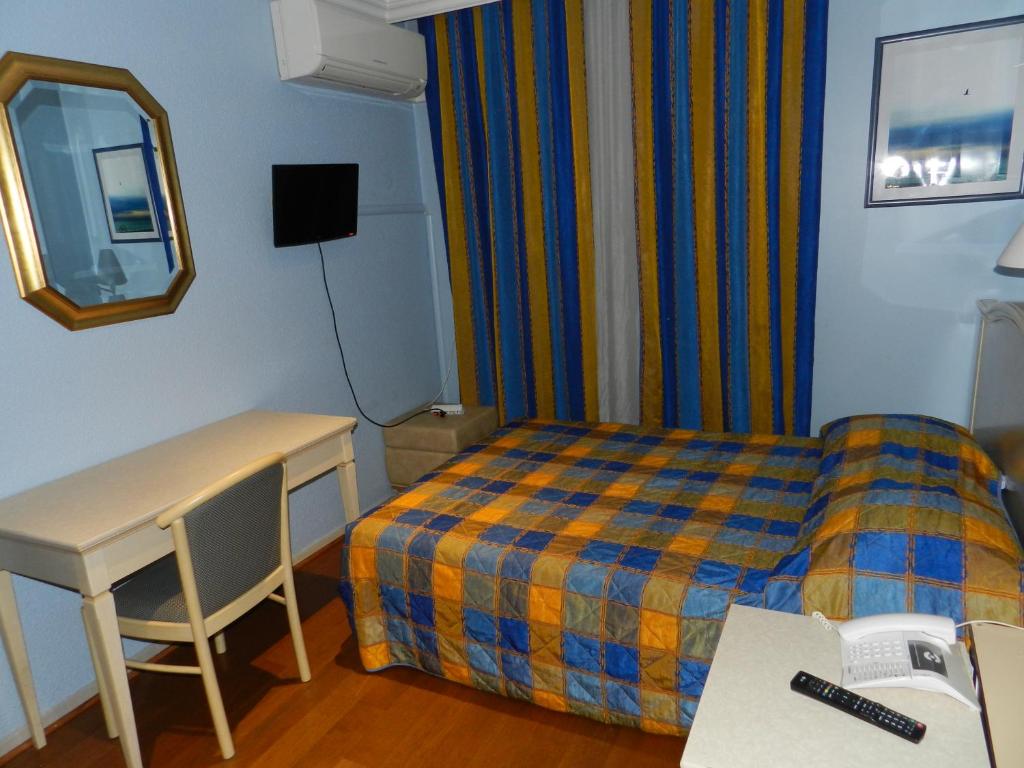 Одноместный (Классический одноместный номер) хостела Antares hostel, Ницца