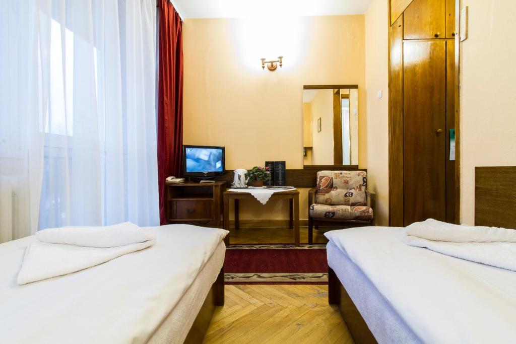 Двухместный (Классический двухместный номер с 1 кроватью), Hotel PRL