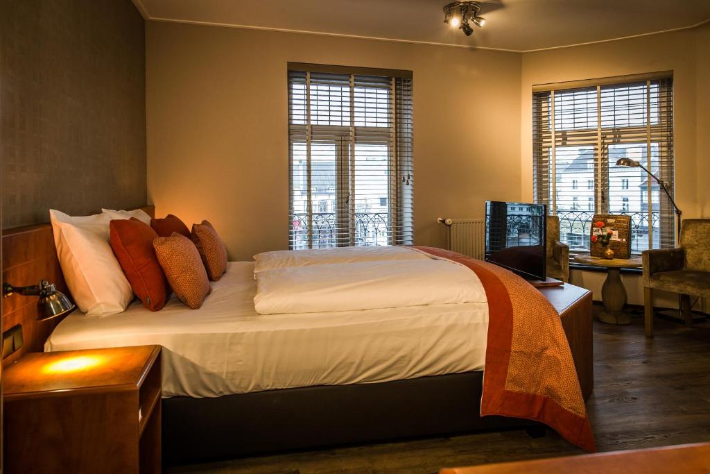 Двухместный (Улучшенный двухместный номер с 1 кроватью) отеля Hotel De Limbourg, Маастрихт