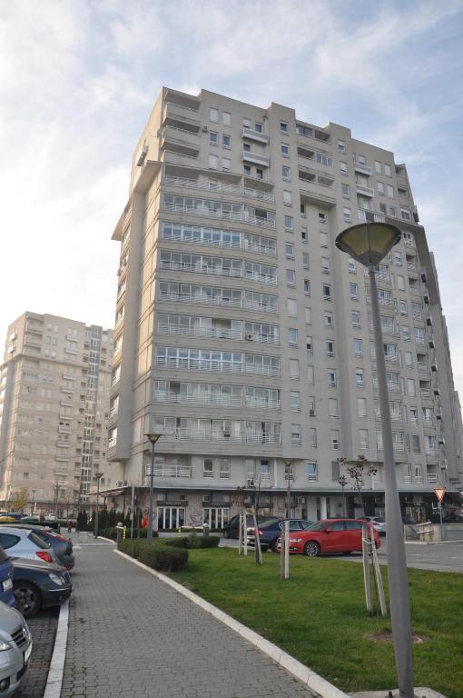 Апартаменты (Апартаменты с 1 спальней и террасой - ул. Djordja Stanojevica, 9A), Nevena Belville Apartments