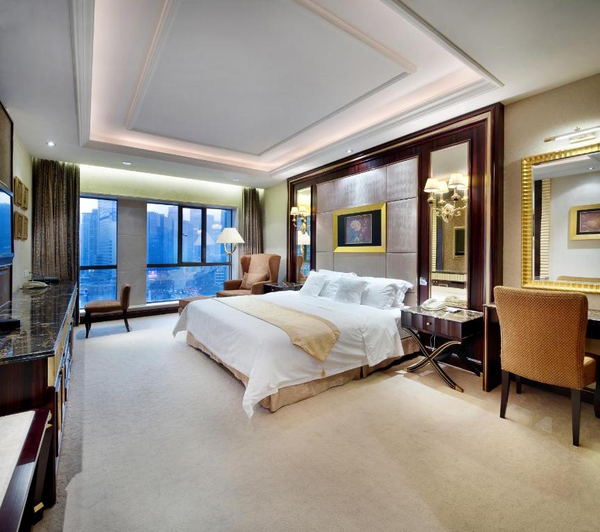Сьюит (Люкс с 2 спальнями) отеля President Hotel, Гуанчжоу