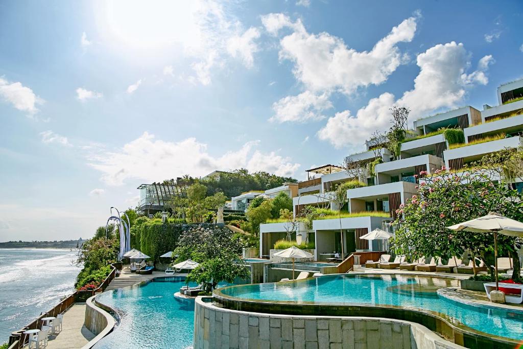 Двухместный (Indonesia Residents - Ocean Front Suite) курортного отеля Anantara Uluwatu Bali Resort, Улувату