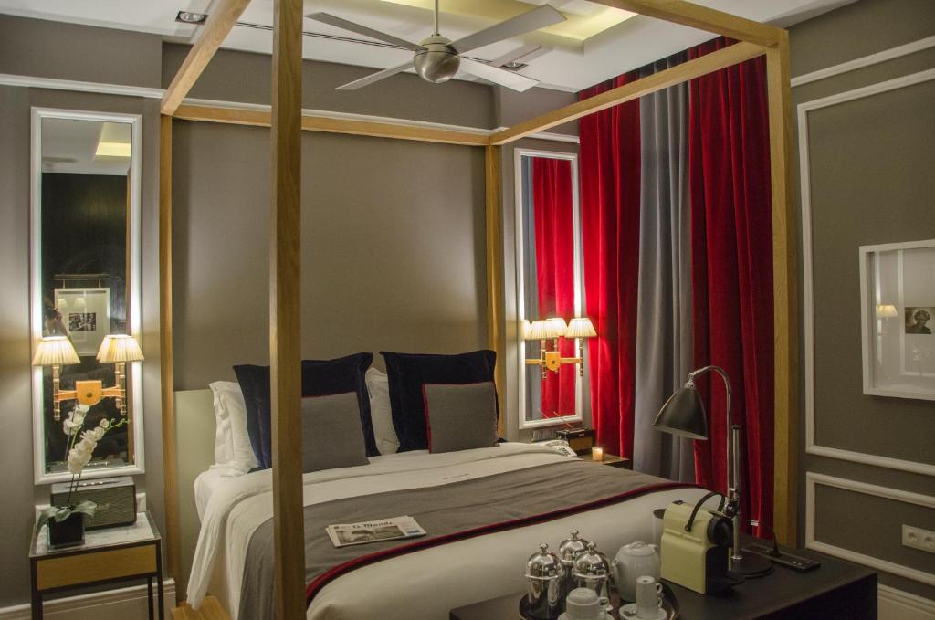 Двухместный (Улучшенный двухместный номер с 1 кроватью) отеля Browns Central Hotel, Лиссабон