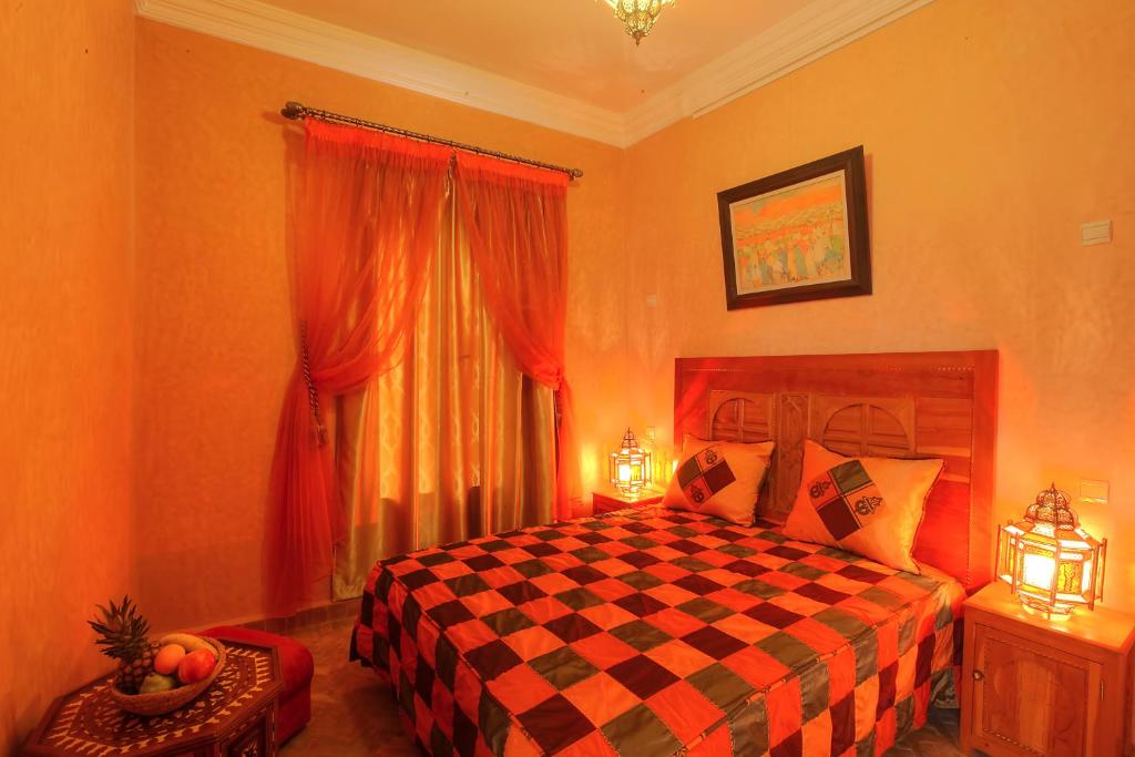 Двухместный (Стандартный двухместный номер с 1 кроватью или 2 отдельными кроватями) отеля Dar Tasnime, Марракеш