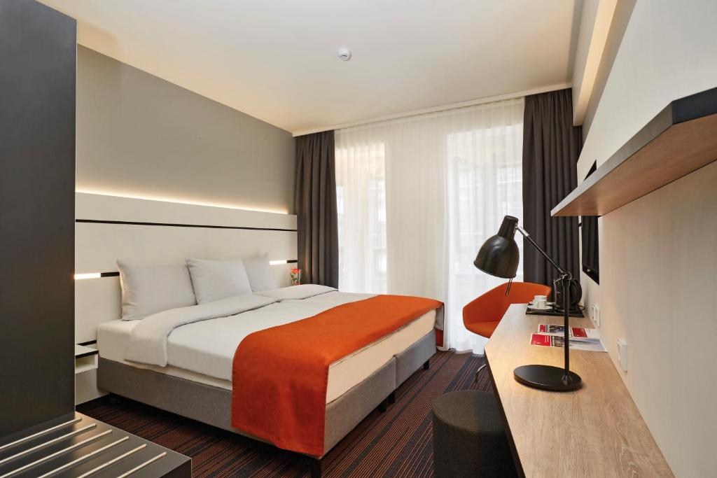 Двухместный (Двухместный номер «Комфорт» с 1 кроватью или 2 отдельными кроватями) отеля Hyperion Hotel Hamburg, Гамбург