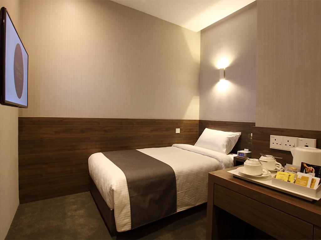 Одноместный (Улучшенный одноместный номер) отеля Arcadia Hotel, Сингапур (город)