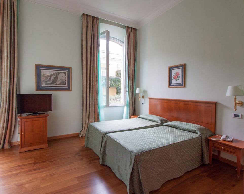 Двухместный (Двухместный номер с 2 отдельными кроватями) отеля Ateneo Garden Palace, Рим