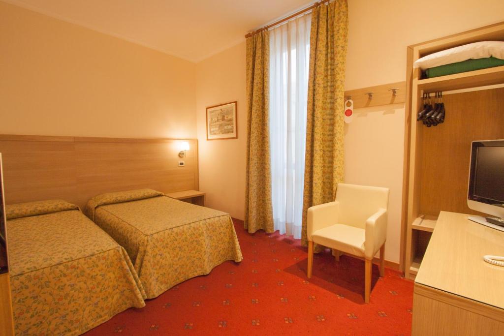 Двухместный (Двухместный номер с 2 отдельными кроватями) отеля Hotel Laurentia, Рим