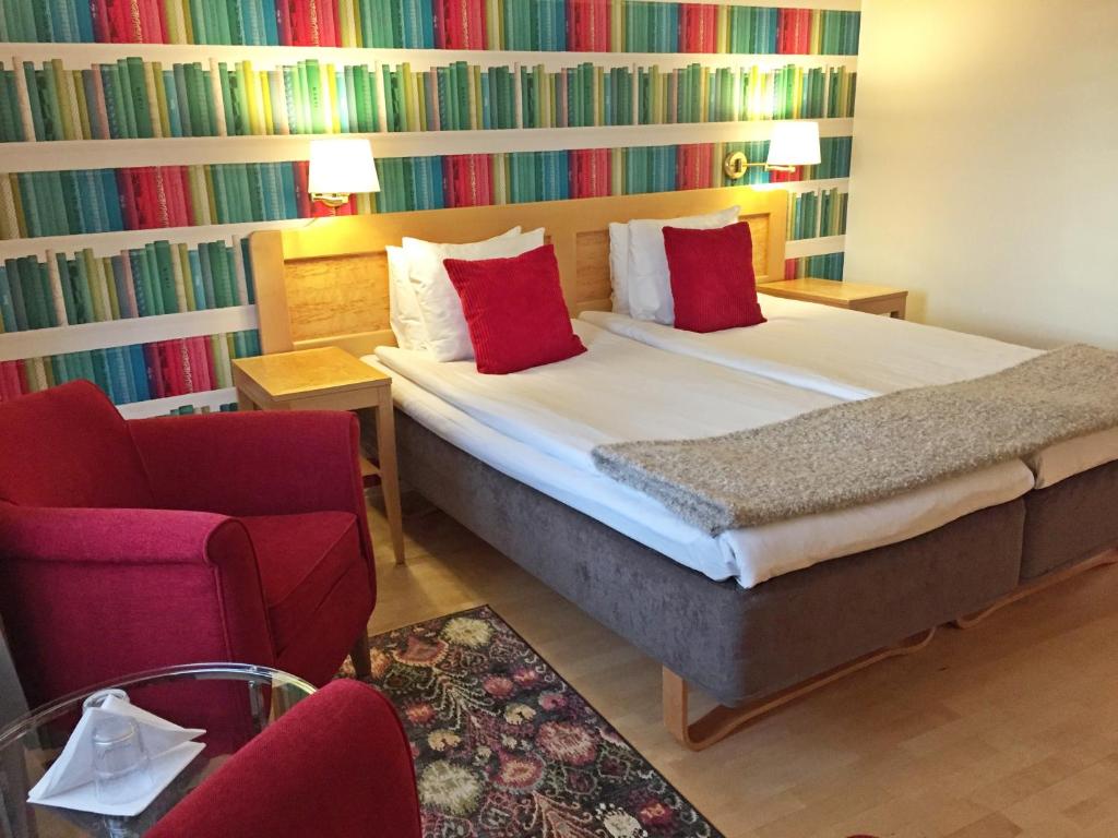 Двухместный (Двухместный номер с 2 отдельными кроватями) отеля Mora Hotell & Spa, Мура