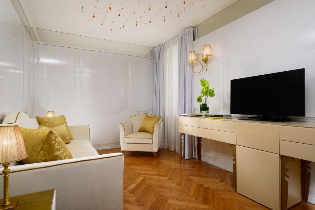 Сьюит (Полулюкс), Lifestyle Suites Rome