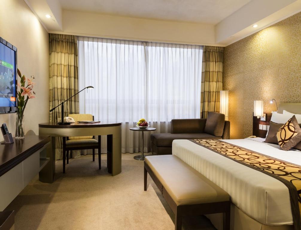 Двухместный (Номер «Премьер» с кроватью размера «king-size») отеля Gloucester Luk Kwok Hong Kong, Гонконг (город)