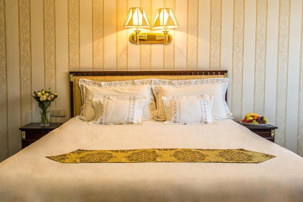 Двухместный (Номер Делюкс с кроватью размера «queen-size») отеля Palace Hotel Polom, Жилина