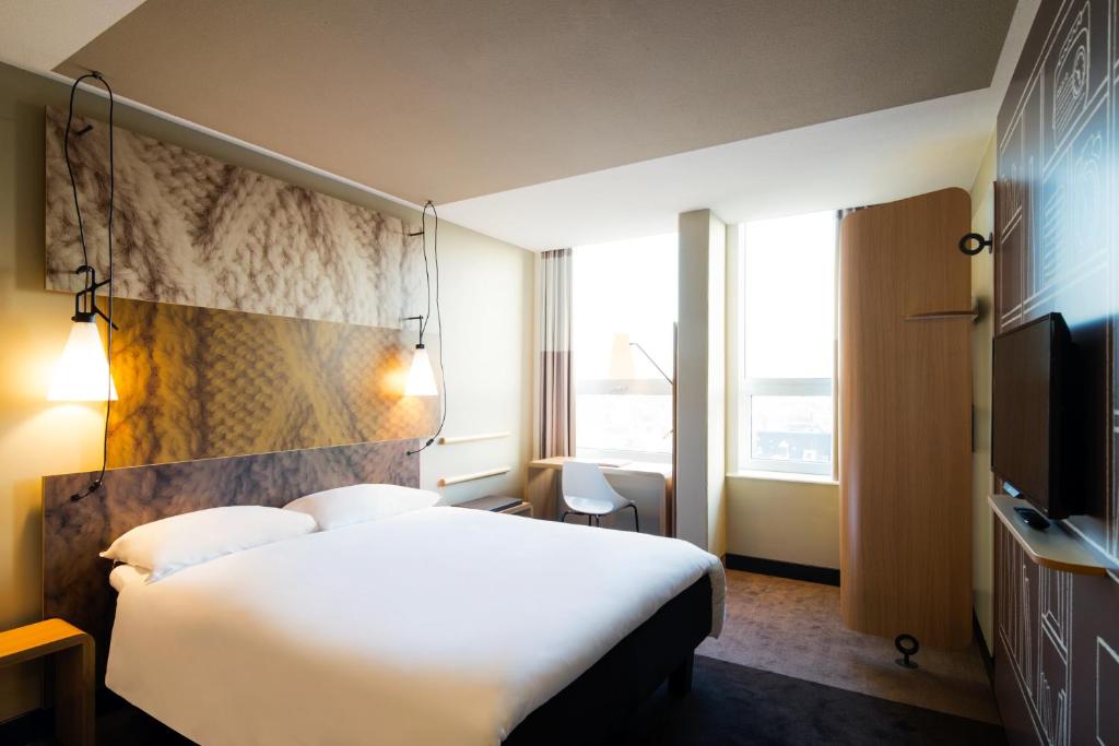 Двухместный (Стандартный двухместный номер с 2 отдельными кроватями) отеля ibis Den Haag City Centre, Гаага