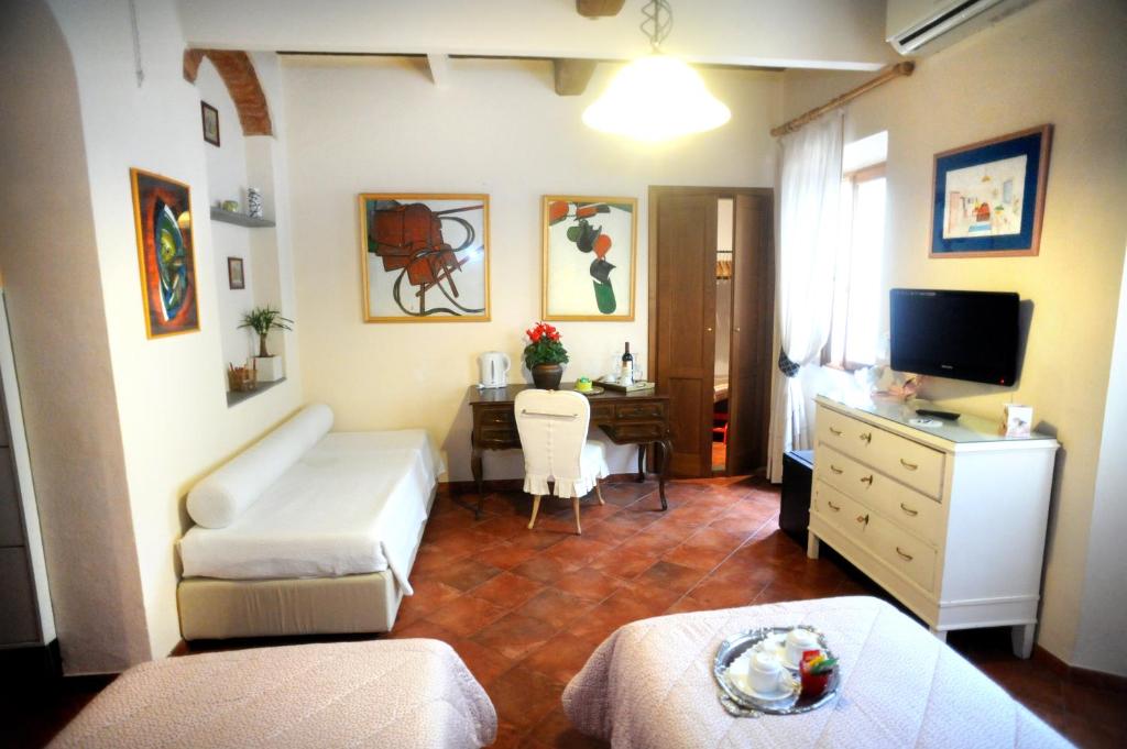 Трехместный (Трехместный номер) апарт-отеля Hotel Residence La Contessina, Флоренция