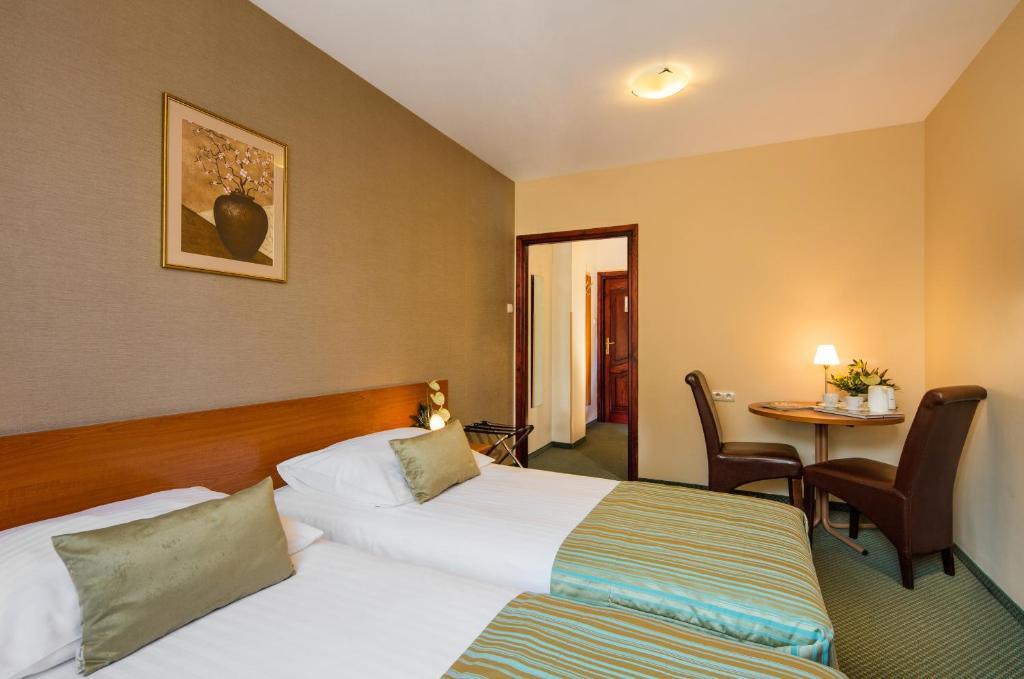 Двухместный (Стандартный двухместный номер с 2 отдельными кроватями) отеля Best Western Hotel Galicya, Краков