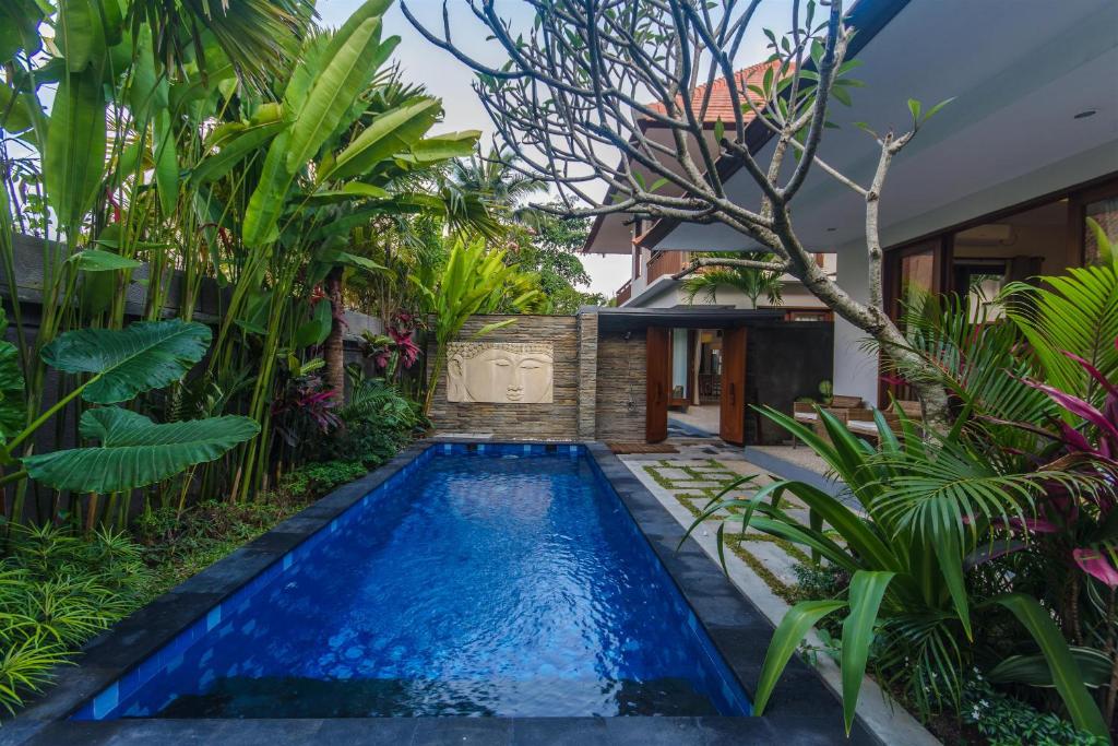 Двухместный (Номер с кроватью размера «queen-size» и видом на бассейн), La-Meli Villas Ubud