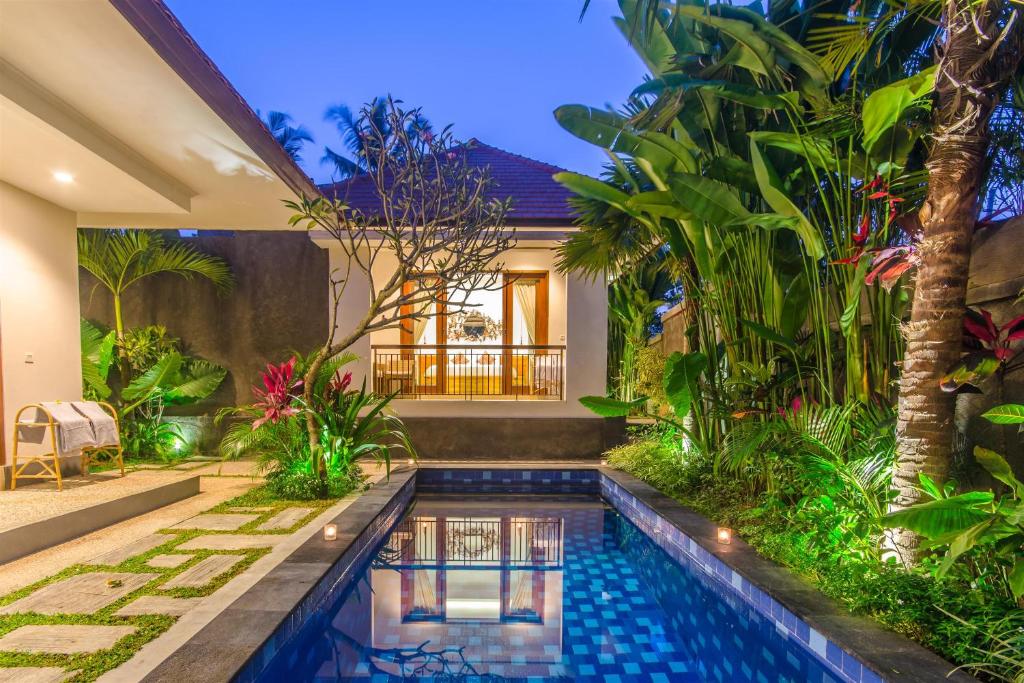 Двухместный (Номер с кроватью размера «queen-size» и видом на бассейн), La-Meli Villas Ubud