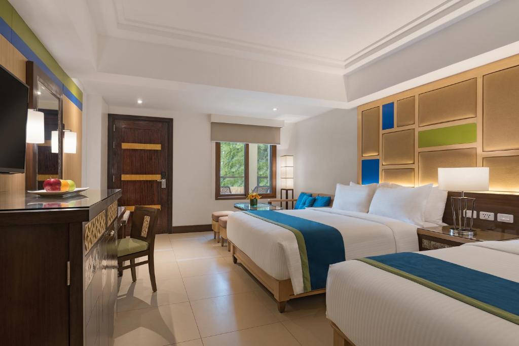 Семейный (Семейный номер с 2 спальнями) курортного отеля Henann Resort Alona Beach, Панглао