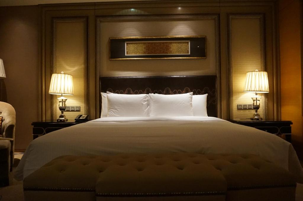Двухместный (Представительский номер с кроватью размера «king-size») отеля Wanda Realm Harbin Hotel, Харбин