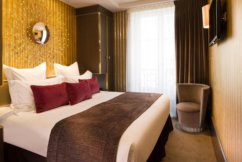Двухместный (Классический двухместный номер с 1 кроватью) отеля Hôtel Baume, Париж
