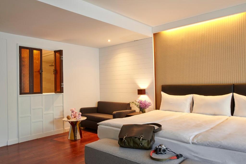 Семейный (Мини-люкс с балконом (для 2 взрослых)) курортного отеля Loligo Resort Hua Hin, Хуахин