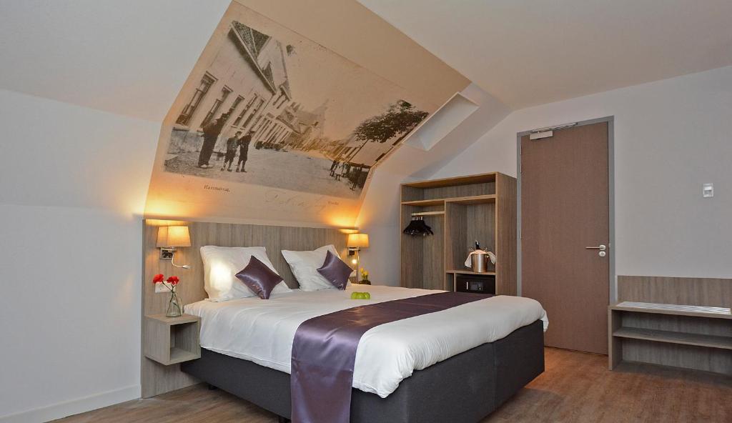 Четырехместный (Двухместный номер с 1 кроватью и диваном-кроватью) отеля Best Western City Hotel Woerden, Утрехт