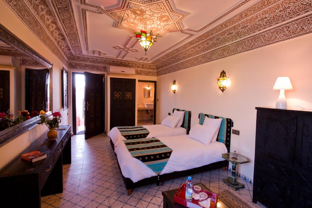 Сьюит (Люкс с террасой) отеля Riad Signature, Марракеш