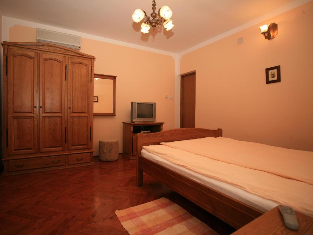 Апартаменты (Апартаменты с 1 спальней и балконом) гостевого дома Apartments Vrata Baranje, Билье