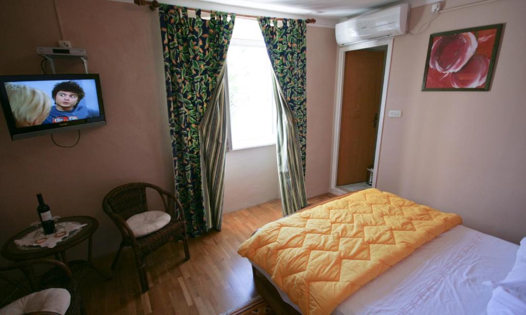 Двухместный (Двухместный номер с 1 кроватью, вид на море) гостевого дома Apartments Tedeschi, Корчула