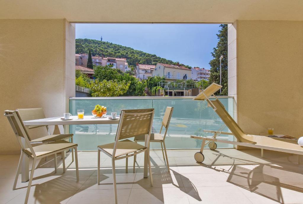 Апартаменты (Апартаменты Делюкс с 2 спальнями и террасой.), Dubrovnik Luxury Residence – L’Orangerie