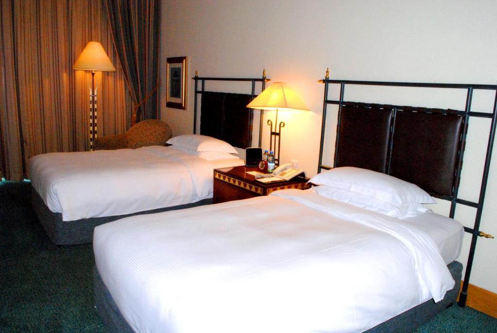 Двухместный (Специальное предложение - Клубный двухместный номер с 1 кроватью или 2 отдельными кроватями) отеля Grand Hyatt Muscat, Маскат