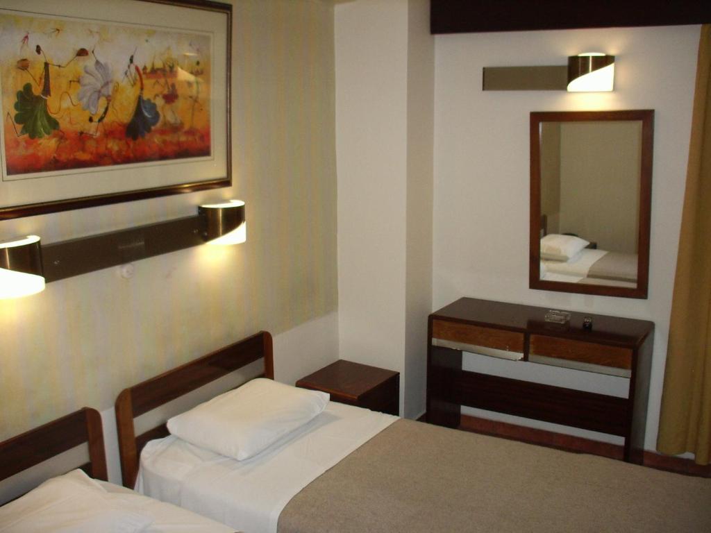 Двухместный (Двухместный номер с 1 кроватью или 2 отдельными кроватями) отеля Claridge Hotel, Афины