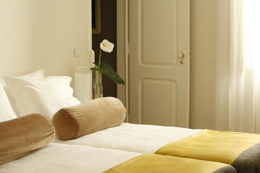 Двухместный (Стандартный двухместный номер с 1 кроватью или 2 отдельными кроватями) гостевого дома A Casa das Janelas com Vista, Лиссабон