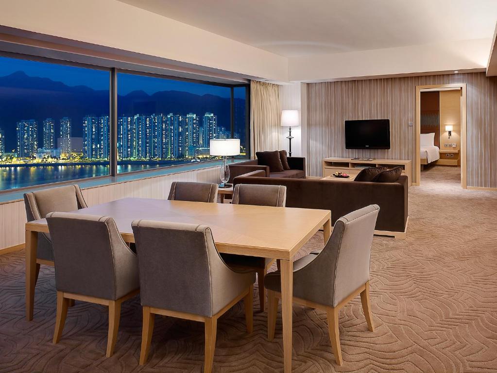 Сьюит (Представительский суперлюкс с 2 спальнями), Hyatt Regency Hong Kong, Sha Tin