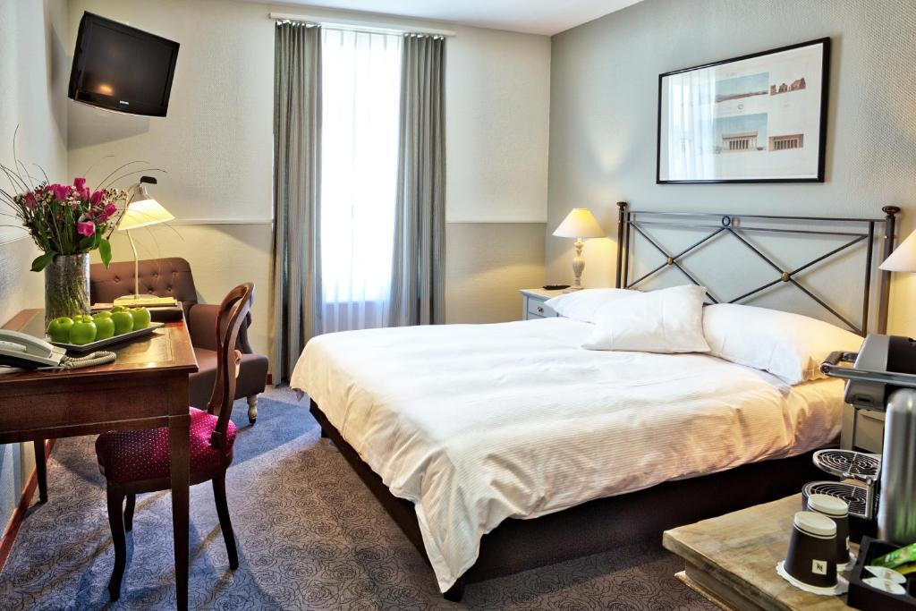 Двухместный (Двухместный номер Делюкс с 1 кроватью или 2 отдельными кроватями) отеля Hotel Montana Zürich, Цюрих