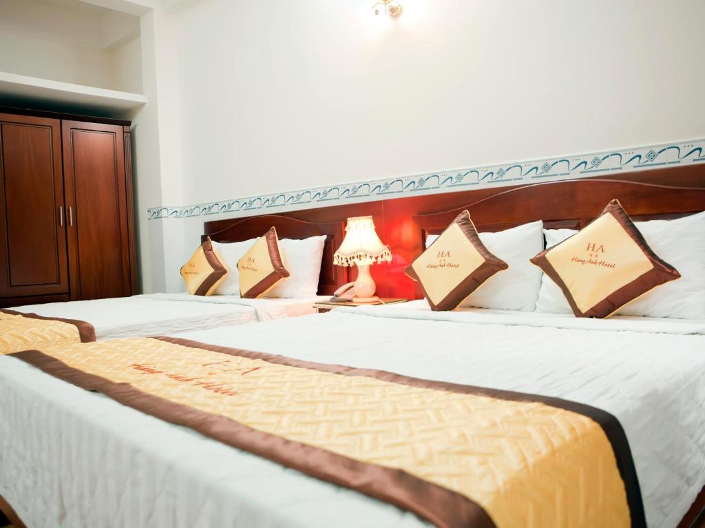 Четырехместный (Номер с 2 кроватями размера «queen-size») отеля Hung Anh Hotel, Хошимин