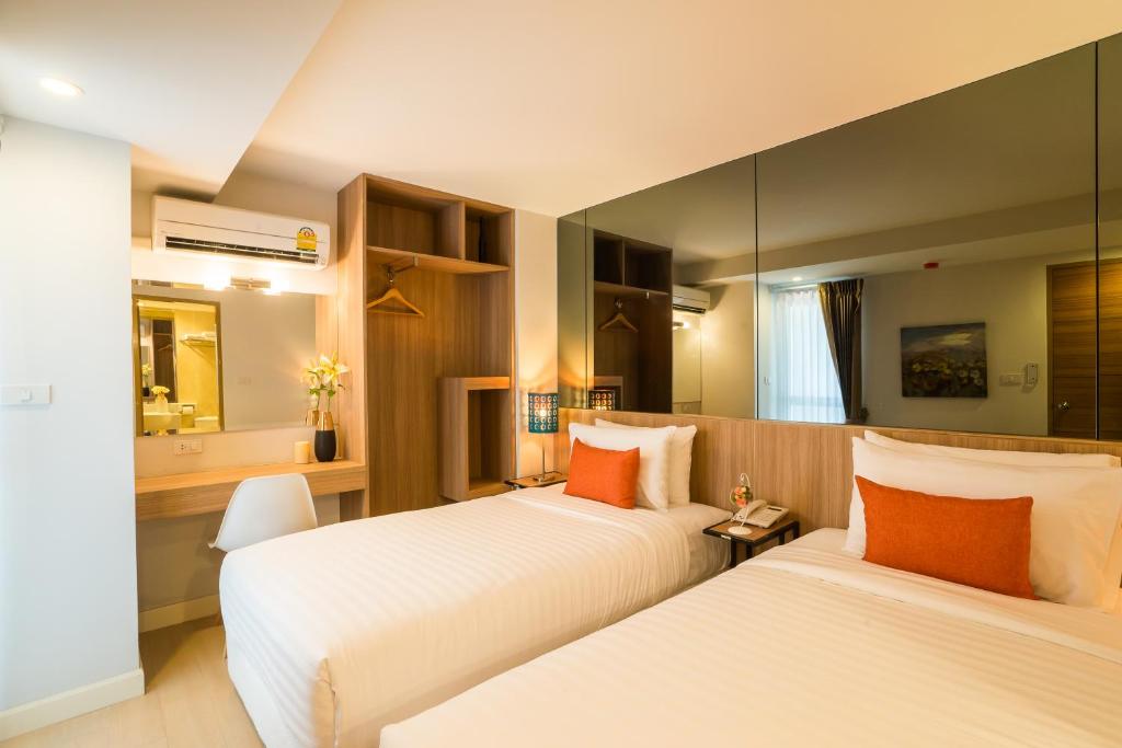 Двухместный (Люкс Pleasure - 2 отдельные кровати) отеля Beyond Suite, Бангкок
