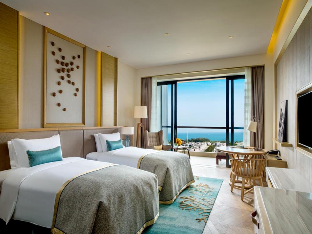 Двухместный (Роскошный двухместный номер с 2 отдельными кроватями и видом на океан) отеля Sofitel Sanya Leeman Resort, Санья